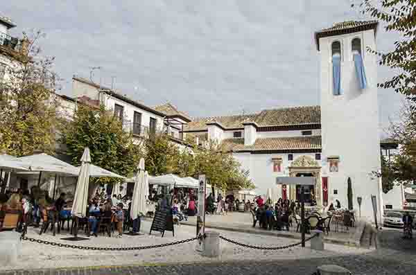 Granada 194 - barrio del Albayzin - iglesia de San Miguel Bajo.jpg